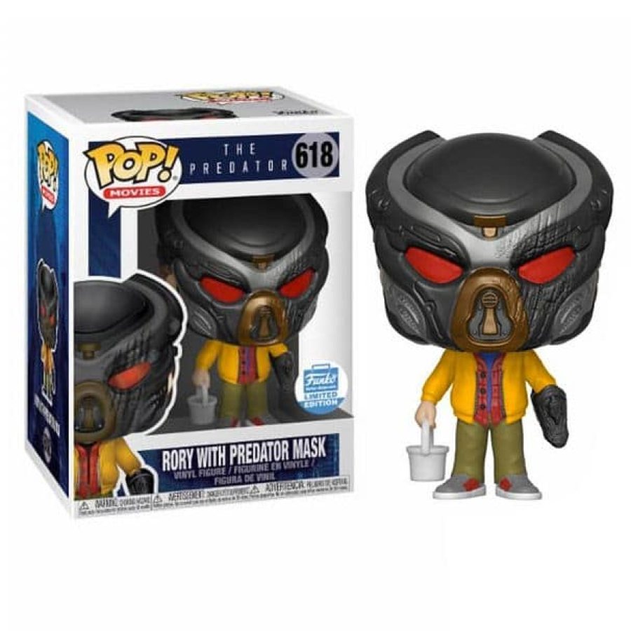 Rory con mascara de Predator