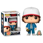 Dustin con pequeño Dart