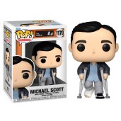 Michael Standing (Con Muletas)
